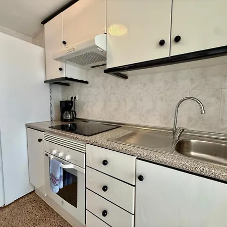 At223 Bobyan Апартаменты *